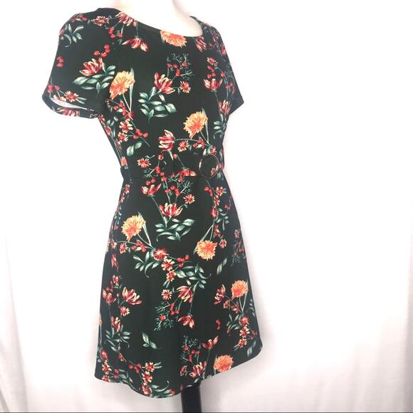V). B. Darlin Floral Fit Flare Dress Black Red 9/10 - Picture 2 of 10
